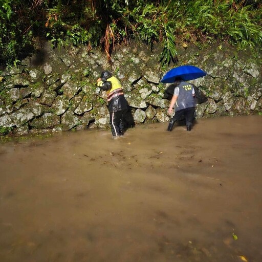 山陀兒肆虐 瑞芳警協助即時排除淹水險情 風雨中守護民眾安全