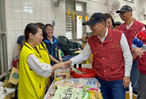 侯友宜視察瑞芳預防性撤離居民安置情形