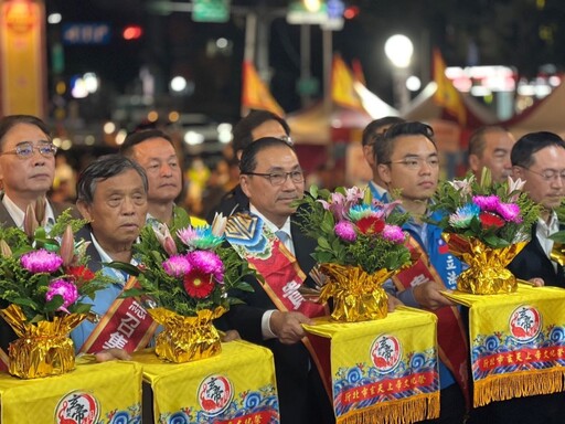 十年傳承規模北台最大 侯友宜玄天上帝文化祭參拜祈福