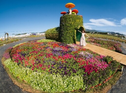 2024台中國際花毯節「太空花境」繁花綻放 必看花海美景