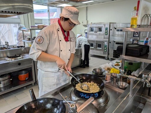 推廣蜂蜜入菜廚神大賽 西餐冠軍張亦呈 中餐冠軍陳怡秀