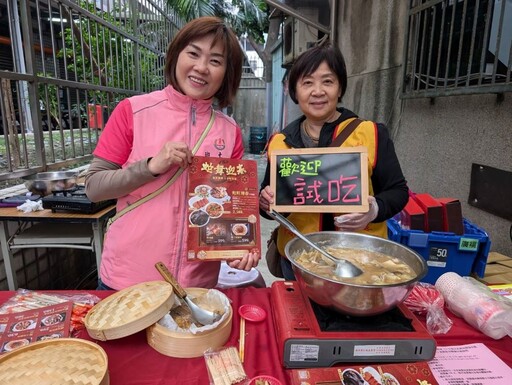 販售優質有機蔬菜 土城區農會第一家農民直銷站開幕