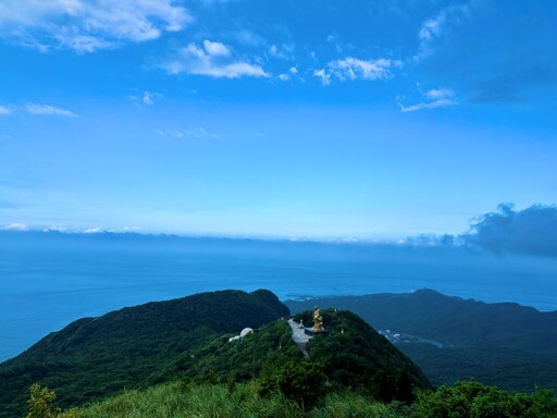 解鎖生命財富密碼 上靈鷲山走春拜財寶天王