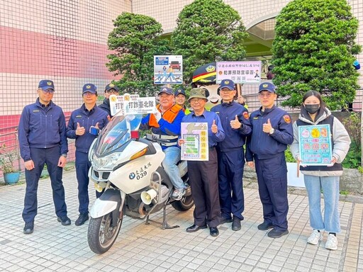 開學首日 信義警守護學童安全兼打詐交通宣導 家長很放心