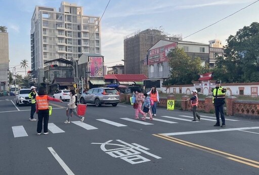 開學日展開「路口車不停讓行人暨行人違規取締」 守護學童安全