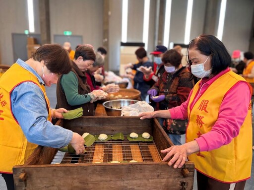 祈富貴平安 林口區清明包粿宣導減碳