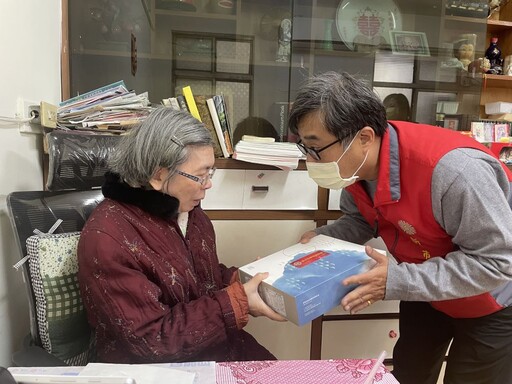 守護在地榮民眷 新北榮送愛到蘆洲長者溫馨