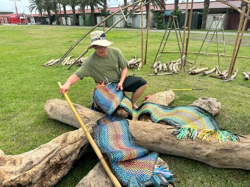 從生活編織文化的眼睛 撒奇萊雅族Kilang Buyal(許國華)在《布是藝術節》展出守護部落的藝術行動