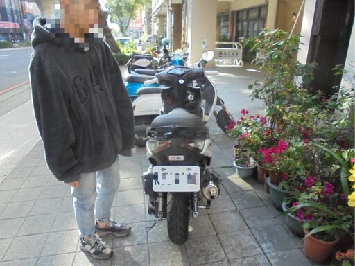 男子偷車牌移花接木上道 何安警攔查拆穿作案伎倆