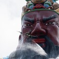 畢業馬拉松真「馬」上陣！竹市普天宮首創AI無人機清洗關聖帝君神像