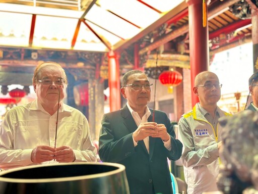 為神農大帝暖壽 侯:盼三峽車禍亡者安息、傷者早日康復