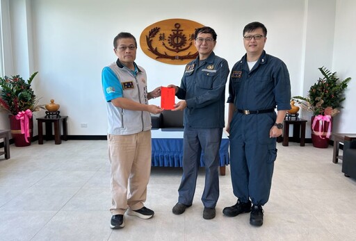 宜蘭軍服站慰問療傷袍澤 同單位父感謝溫馨關懷