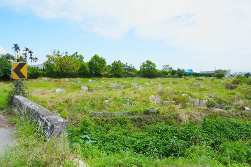 轉型綠地再造宜居環境 中市大雅第6公墓遷葬祈福