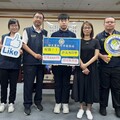 移民署竹市站獻祝福 陽明交大博士生許汯洧榮獲總統教育獎