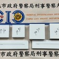 鎖定賣場高價藍芽耳機行竊 警跟監埋伏人贓俱獲