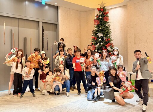 豐邑攜手家扶陪伴弱勢冬暖同行 「百合公益」義賣串起城市溫度