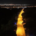 中市景點「藍色公路」路燈升級重現浪漫夜景
