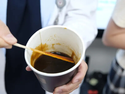 小港醫院特製「濃稠咖啡」可避免嗆咳