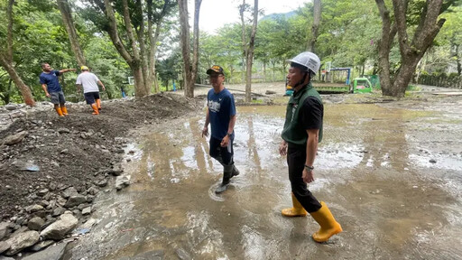 桃源國中遭颱風侵襲 國軍市府助恢復校園