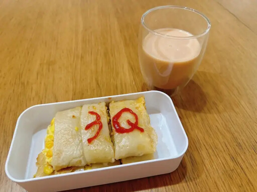 用貼圖點餐？媽媽超猛神還原到餐桌