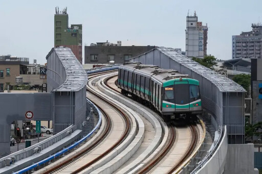 高雄捷運RK1岡山車站 9/1起正式營運收費