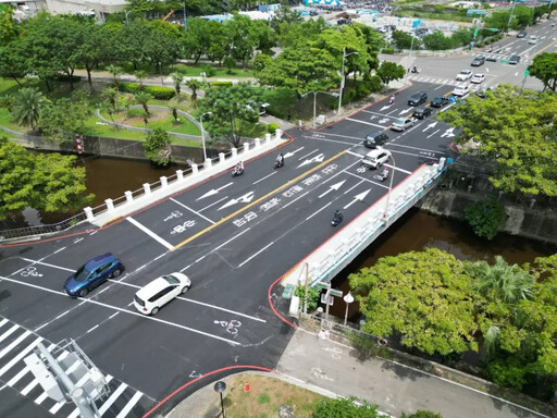 自由橋北上增左轉車道 疏緩好市多等地車潮