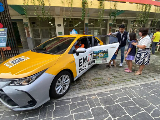 小學生公車進校園 中市小黃公車大坑啟航