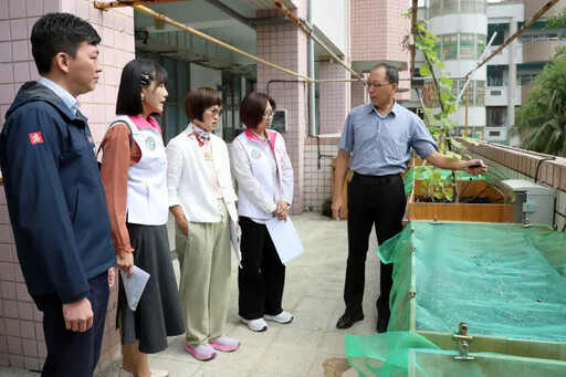 高市議員訪視國小食農教育與學校午餐