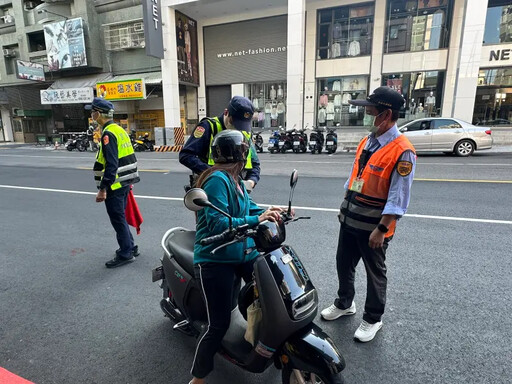 微電車正式執法 高市警監今聯合稽查