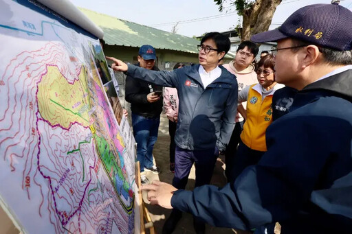 高市重建軍方圍牆 美術館泥黃色淹水有對策