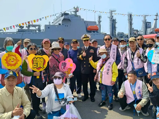岡山榮家參訪敦睦艦隊 支持全民國防