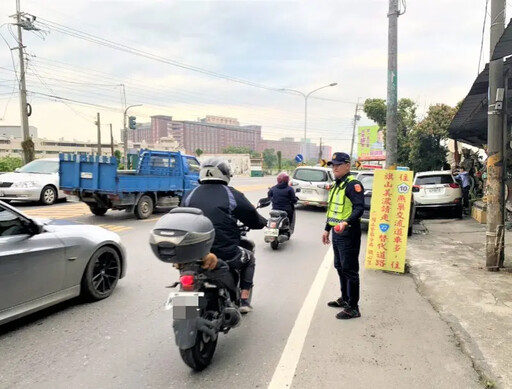 清明連假雄警總動員 確保墓區景區交通順暢