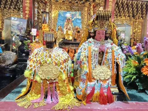 基隆新朝宮九爺首次謁祖 信眾壯盛護駕