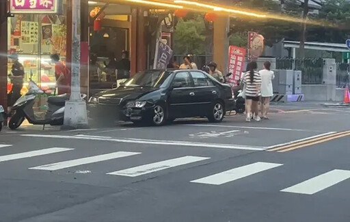 連4天暴衝意外!南投50歲男開車失控撞移工