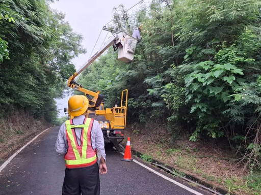 屏東台電強化電網巡檢 確保端午連假供電