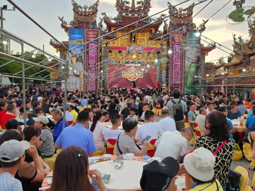 屏東黑鮪魚宴席開百桌 國際友人讚辦桌文化