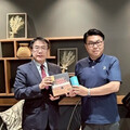 開拓市場 黃偉哲與札幌丸井三越等暢談交流