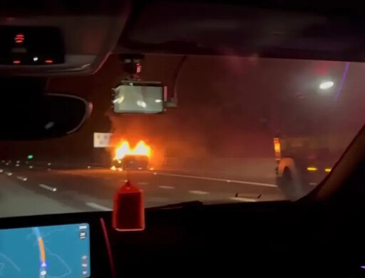 國1南下苗栗頭份路段火燒車 一度回堵5公里