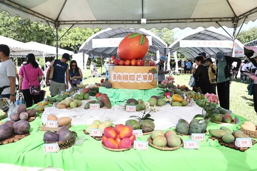 黃偉哲攜手台日友人推薦台南芒果好滋味