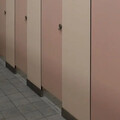 偷拍咖啡店女子如廁，沒拍到隱私處亦觸法