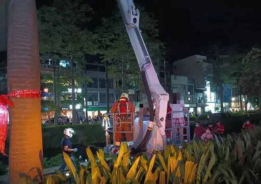 新竹市火警!燒烤店竄濃煙、5住戶受困獲救