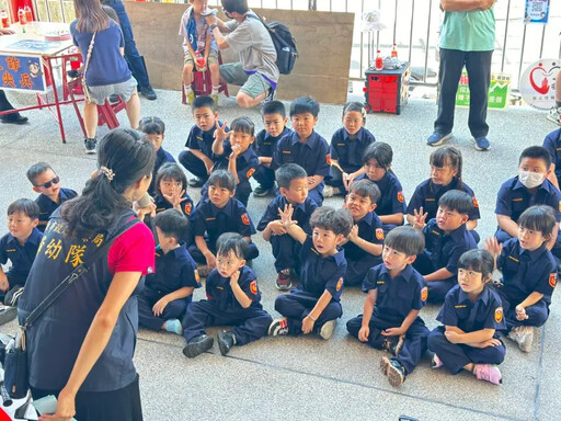 高市警婦幼隊提醒小朋友勿拍私密照