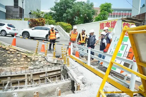 豪雨考驗全數過關 弘光科大「滑水道」掰掰