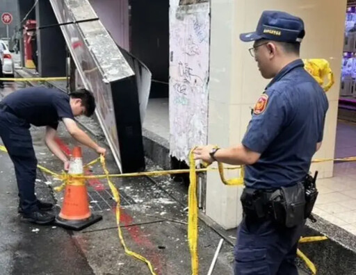 北市補習街招牌墜地 砸人行道、警拉封鎖線