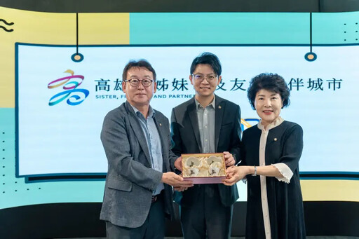 韓國參訪團訪高 台韓青年交流分享創業經驗
