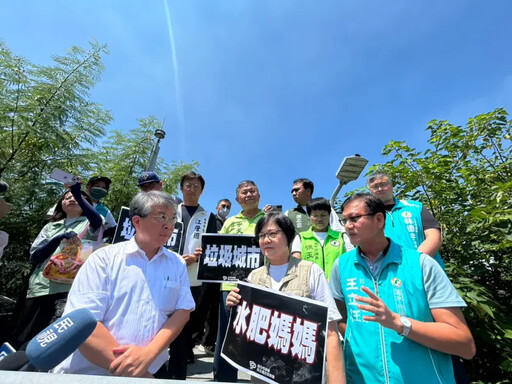 大里垃圾山爆表 議員怒批:市府還在拖