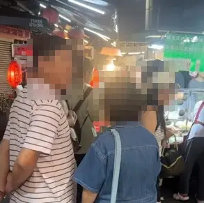 想買黃仁勳愛店！男女借站服飾店門口爆口角