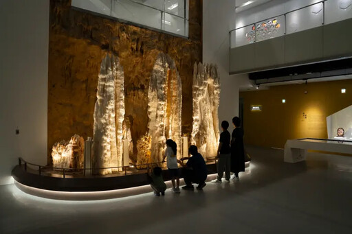 科博館「大地瑰寶」常設展引領探索礦物奧秘