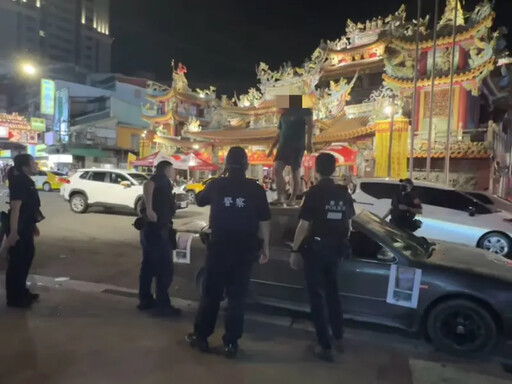 饒河怪男車頂狂跳遭警包圍!脫序畫面被瘋傳