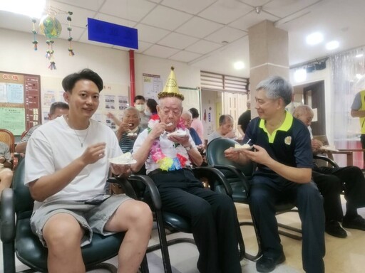 朱建民榮民百歲壽誕慶生 中彰榮家滿載祝福